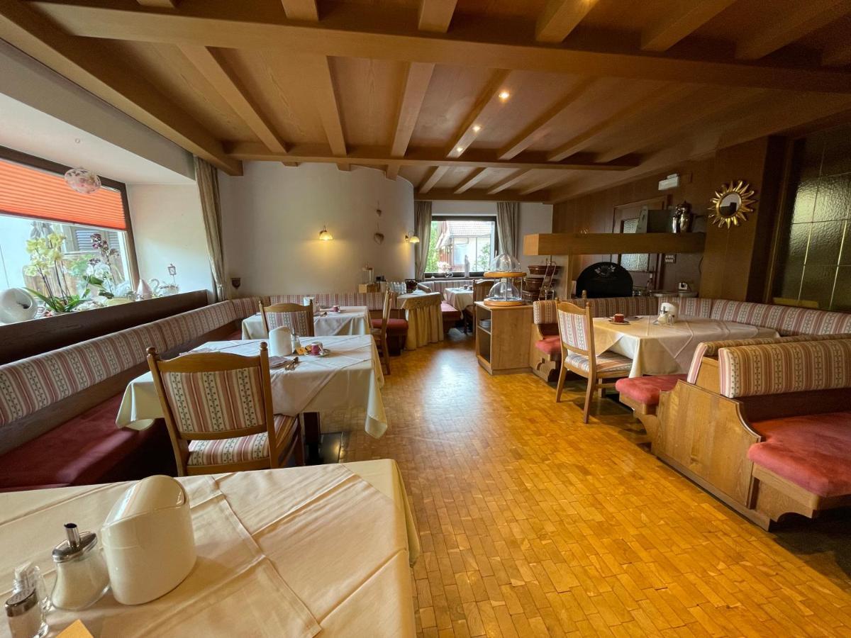 Hotel Garni Savoy Castelrotto Luaran gambar