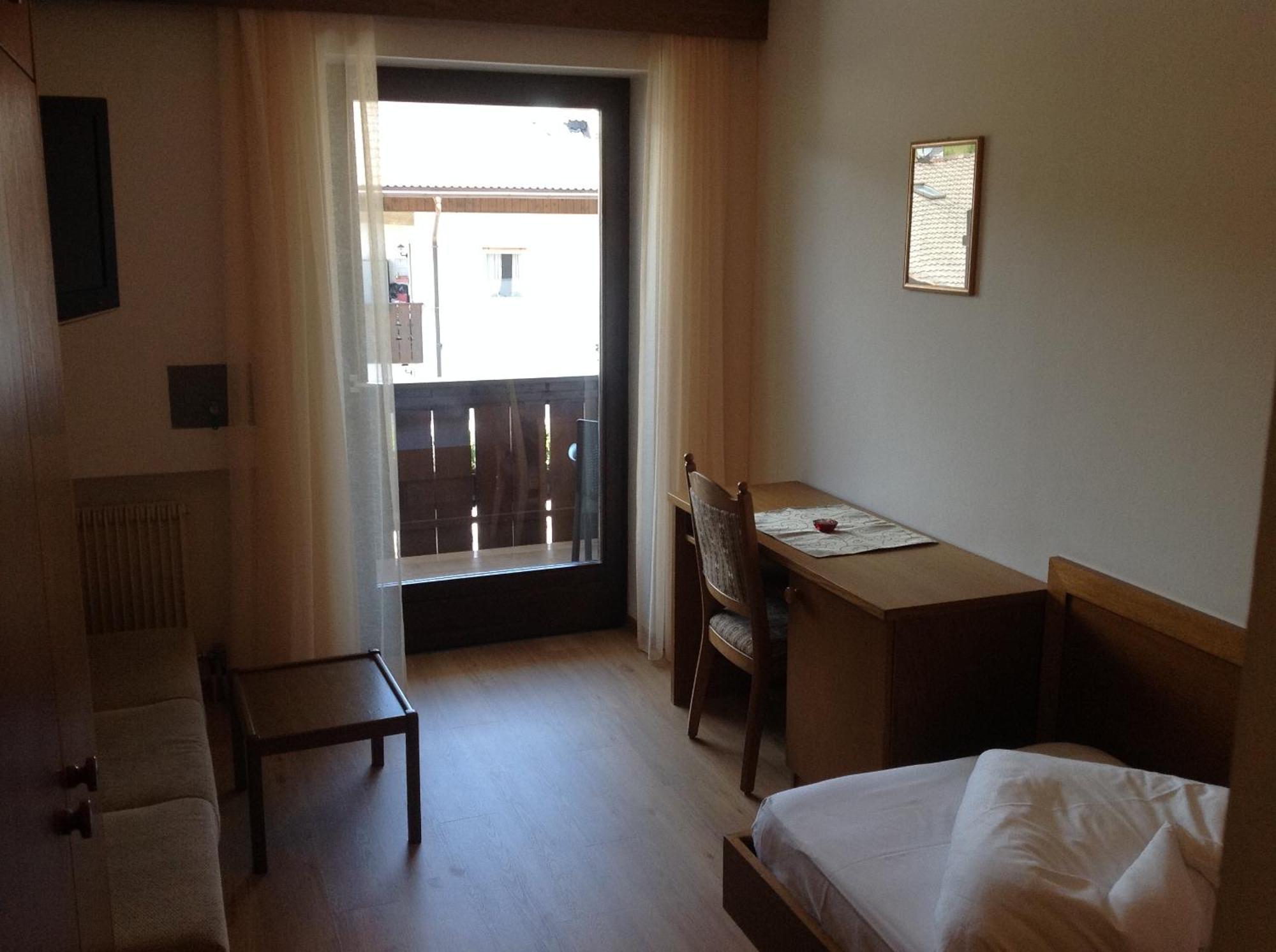 Hotel Garni Savoy Castelrotto Bilik gambar