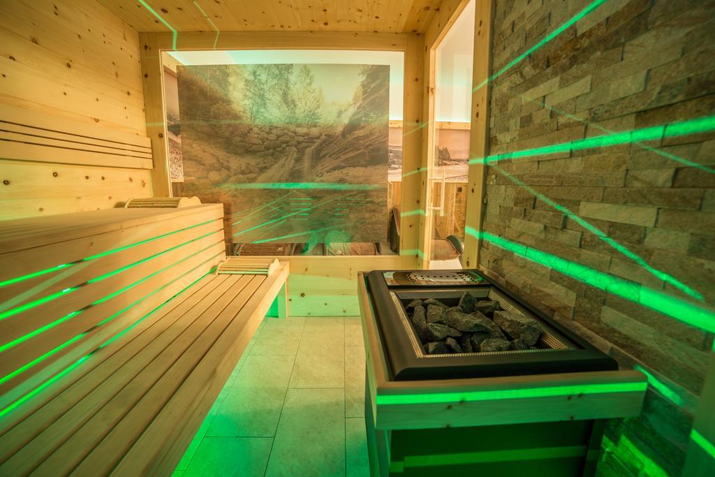 Hotel Garni Savoy Castelrotto Luaran gambar